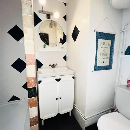 Apartment Port Vincent - La Grande-motte, Appartement, Piscine, Wifi Mae-8384 La Grande-Motte