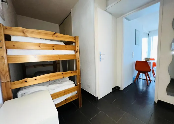 Apartment Port Vincent - La Grande-motte, Appartement, Piscine, Wifi Mae-8384 *